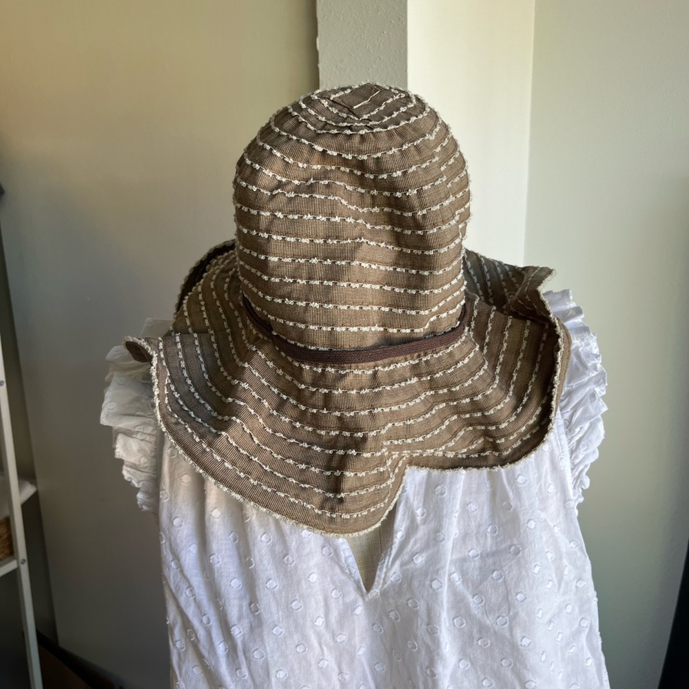 Scala Hat One Size - packable, striped‎ polyester hat - tan with white stripe.